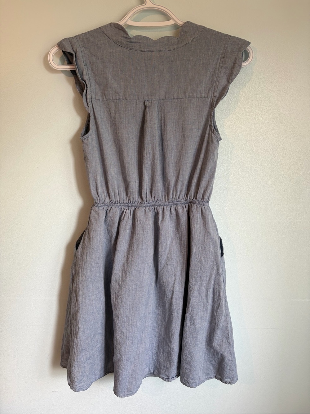 Monteau V-Neck Dress - Scallop Neck & Sleeves - Size Small - Picture 7 of 9